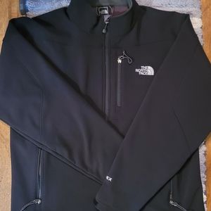 The North Face Apex bionic fleece lined soft shell jacket.  Men's large